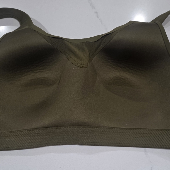 ATHLETA Advance Bra B-DD Sz 34 C Olive Green Adjustable Straps NWOT. - Picture 6 of 10